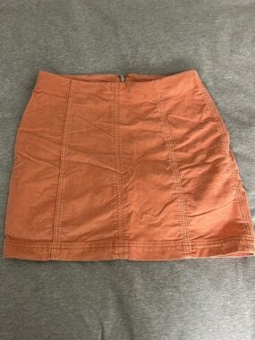 Free people corduroy skirt size 6